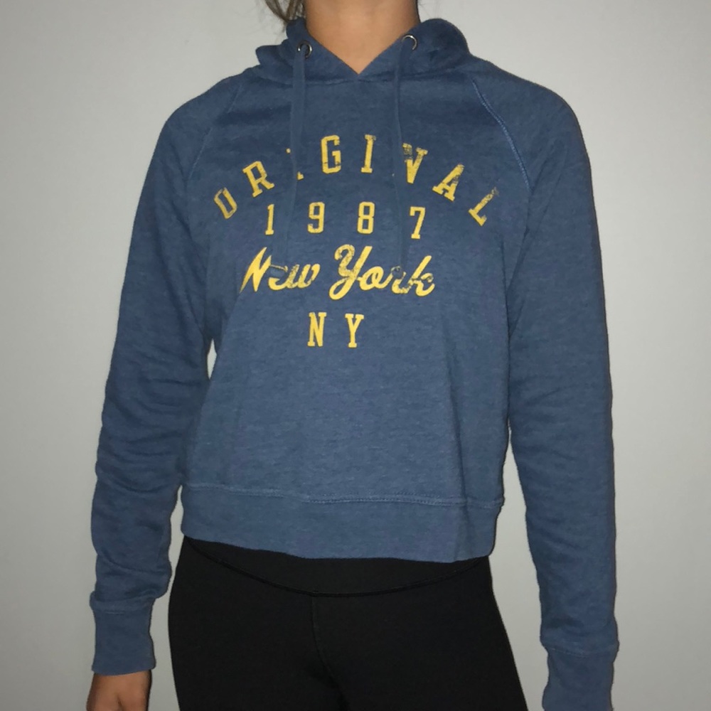 Aeropostale cropped hoodie